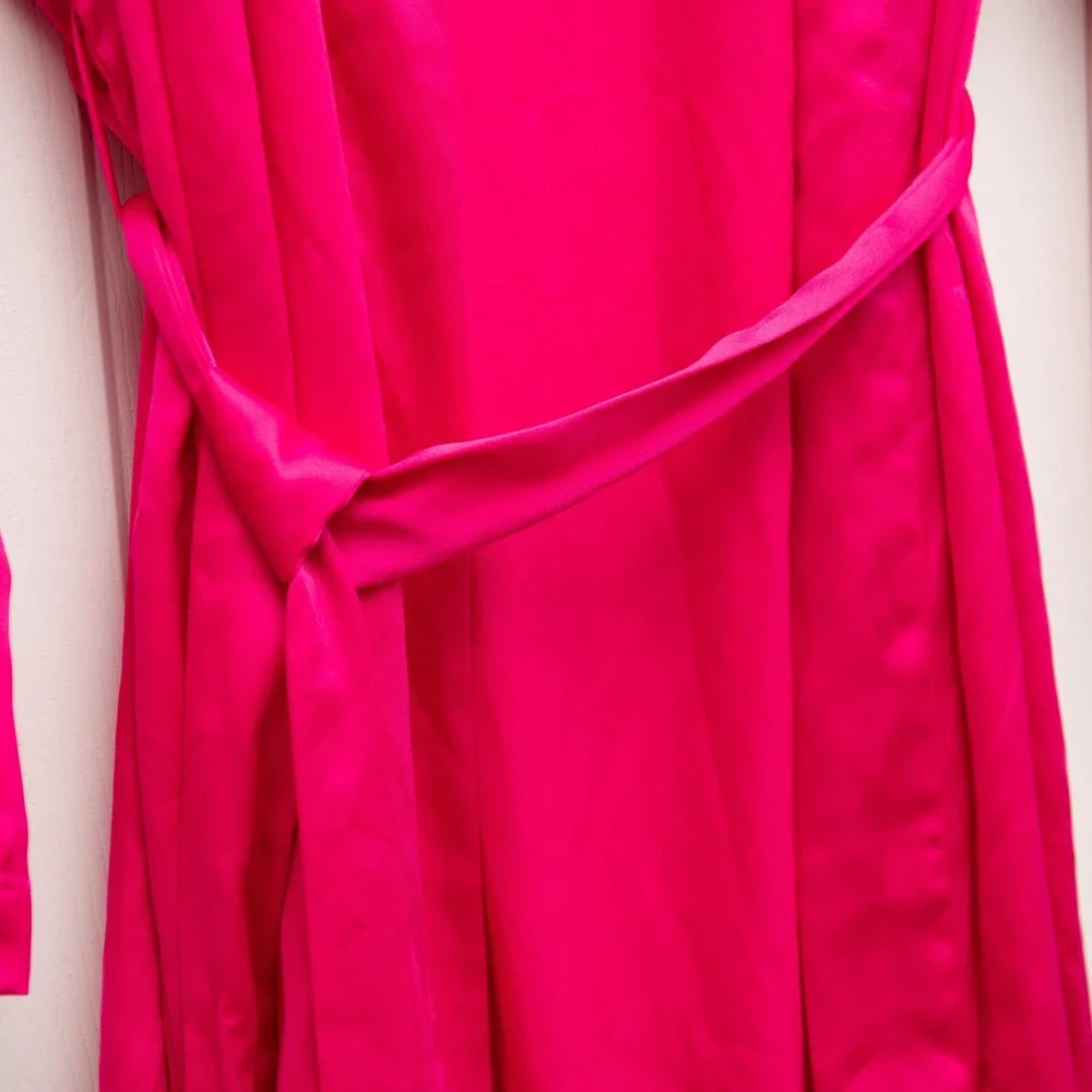 Victorias Secret NWT Hot Pink Satin Kimono Robe BarbieCore Glam Silky Loungewear
